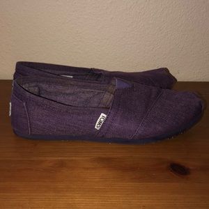 Toms classic slip on